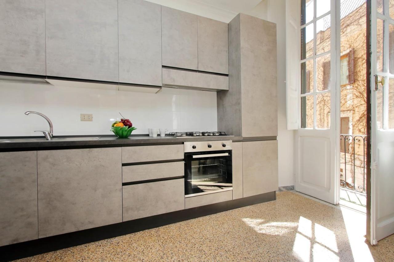 4Bnb - Tiberina Spacious Apartment Рим Екстериор снимка